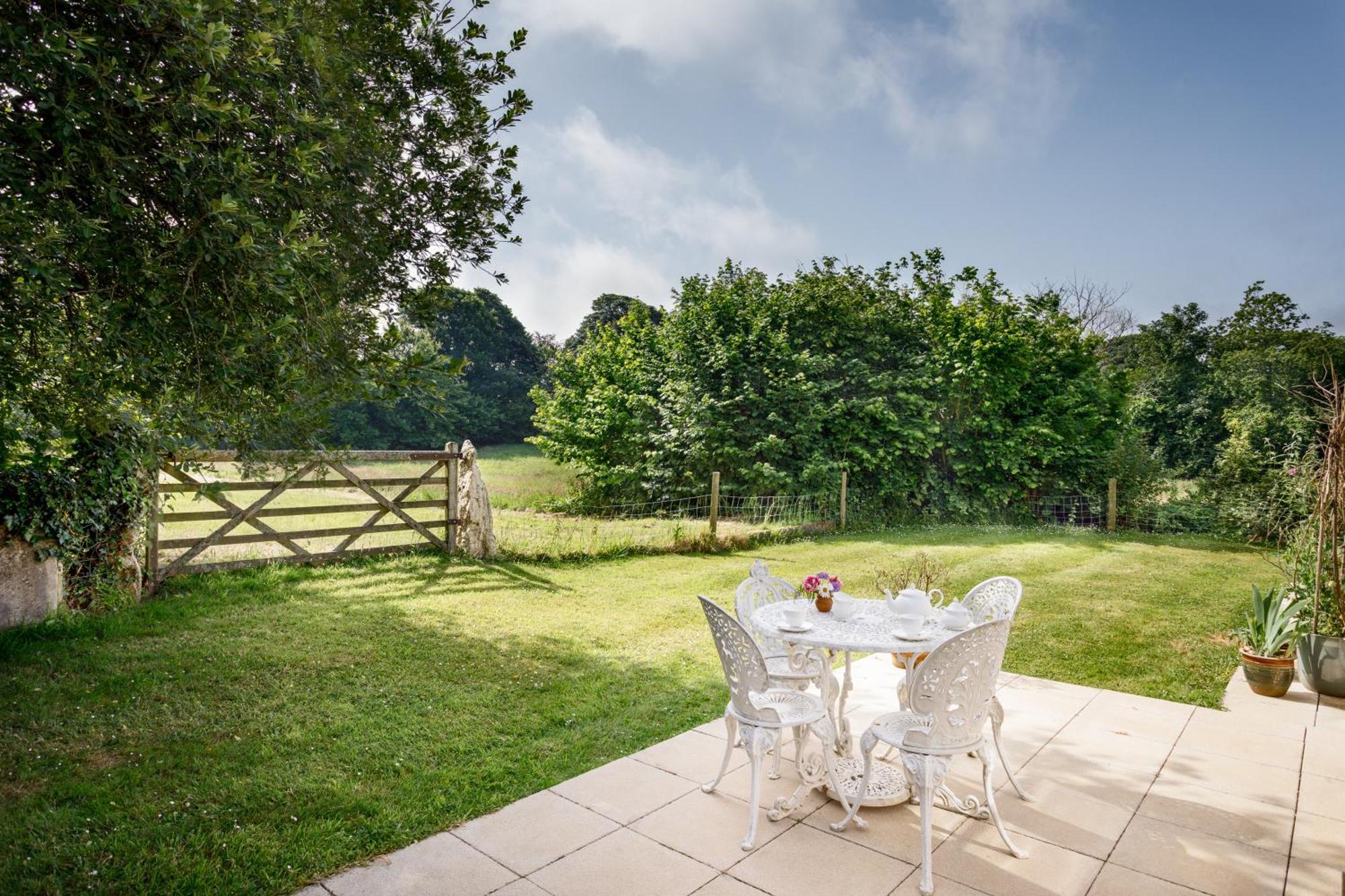 Bed and Breakfast Little Pengelly Farm Crowan Esterno foto