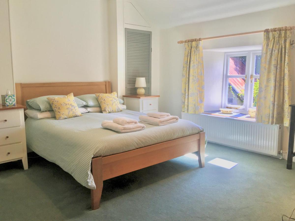 Bed and Breakfast Little Pengelly Farm Crowan Esterno foto